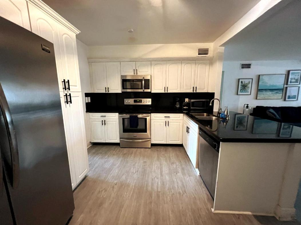 Designed Private Suites In Miami Pokój zdjęcie