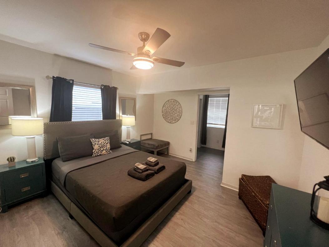 Designed Private Suites In Miami Pokój zdjęcie