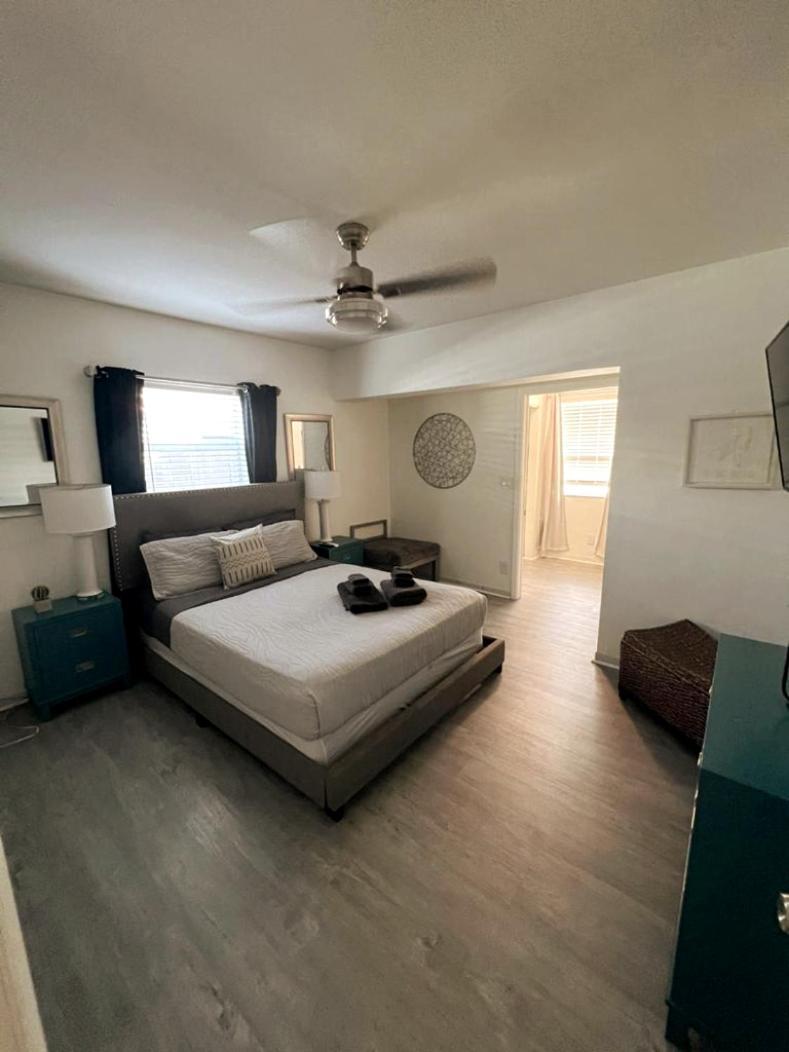 Designed Private Suites In Miami Pokój zdjęcie