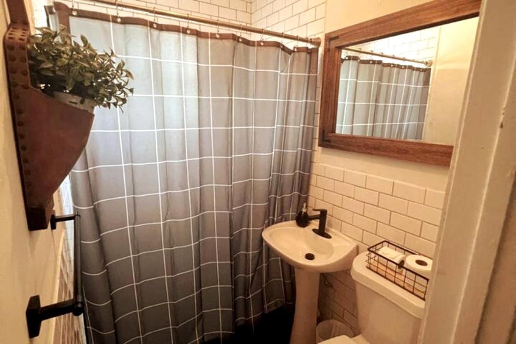 Designed Private Suites In Miami Pokój zdjęcie